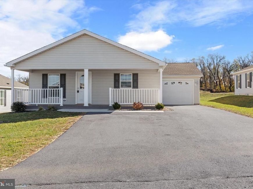 22 Burke Drive, Shippensburg, PA 17257 Main Photo