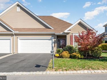 153 JAMES MADISON DRIVE, MECHANICSBURG, PA 17050