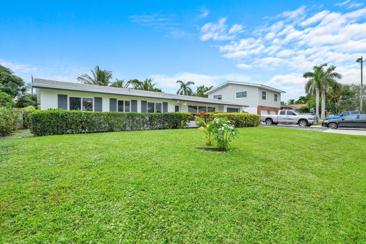218 SW 12th Avenue, Boynton Beach, FL 33435 Photo