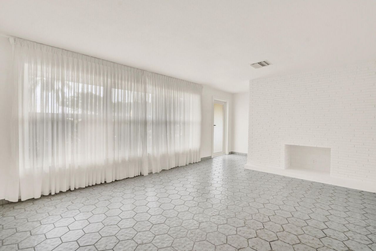 218 SW 12th Avenue, Boynton Beach, FL 33435 Photo