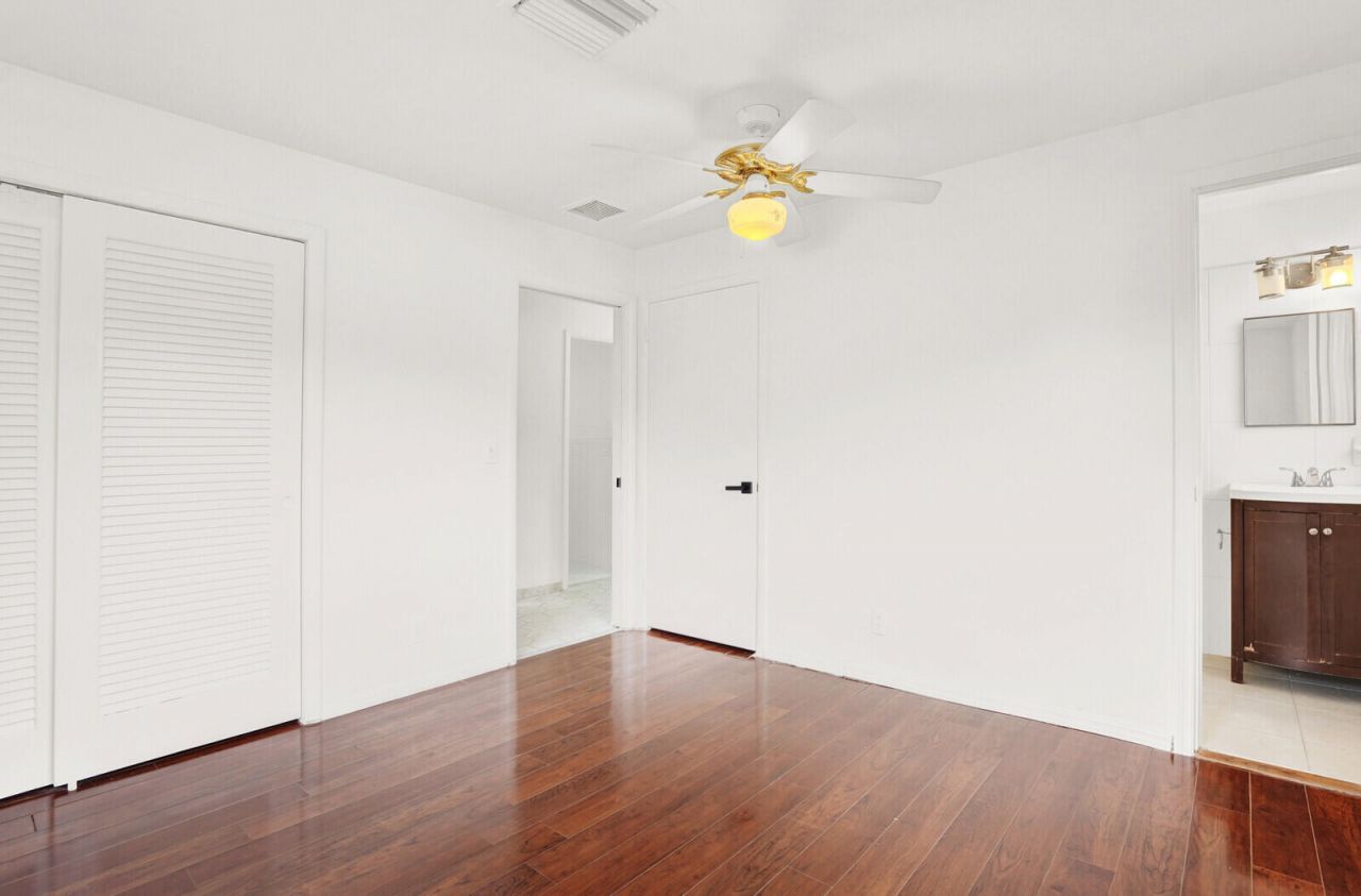 218 SW 12th Avenue, Boynton Beach, FL 33435 Photo