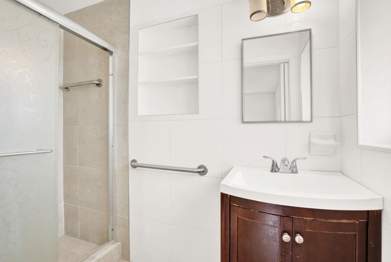 218 SW 12th Avenue, Boynton Beach, FL 33435 Photo