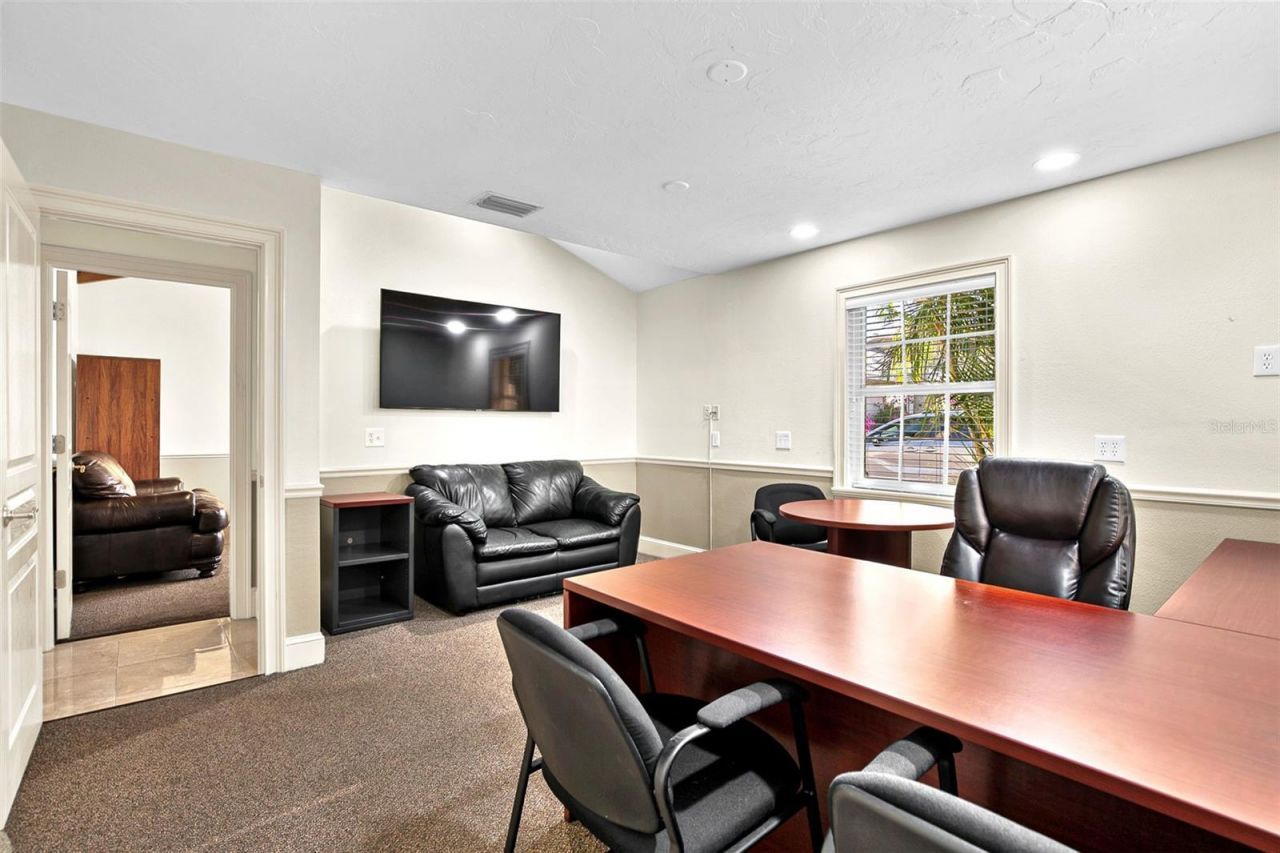 525 8th Street W, Bradenton, FL 34205 Photo