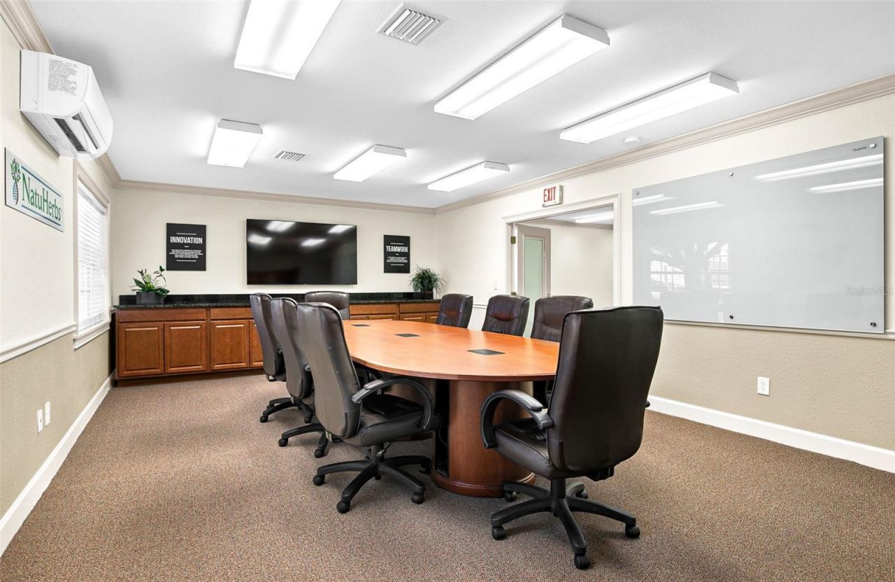 525 8th Street W, Bradenton, FL 34205 Photo