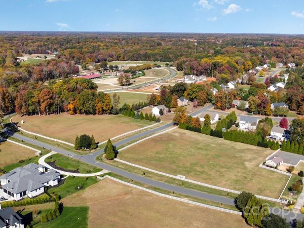 6421 Joli Cheval Lane , Mint Hill, NC 28227