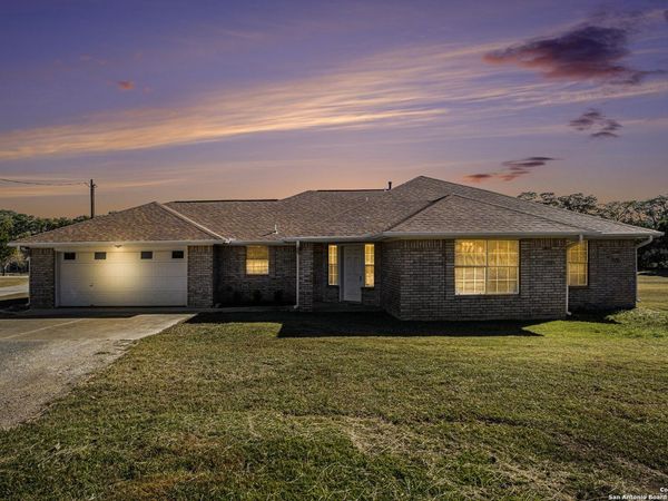 50710 Interstate 10, Comfort, TX 78013