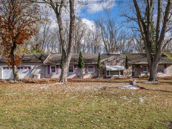 25200 Waycross Road, Southfield, MI 48033