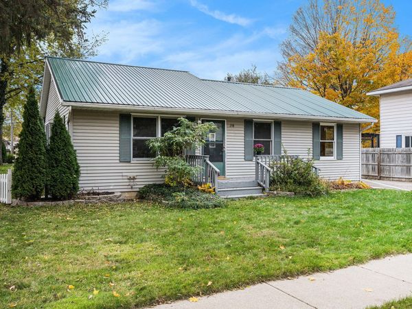 218 S Robinson Street, Schoolcraft, MI 49087