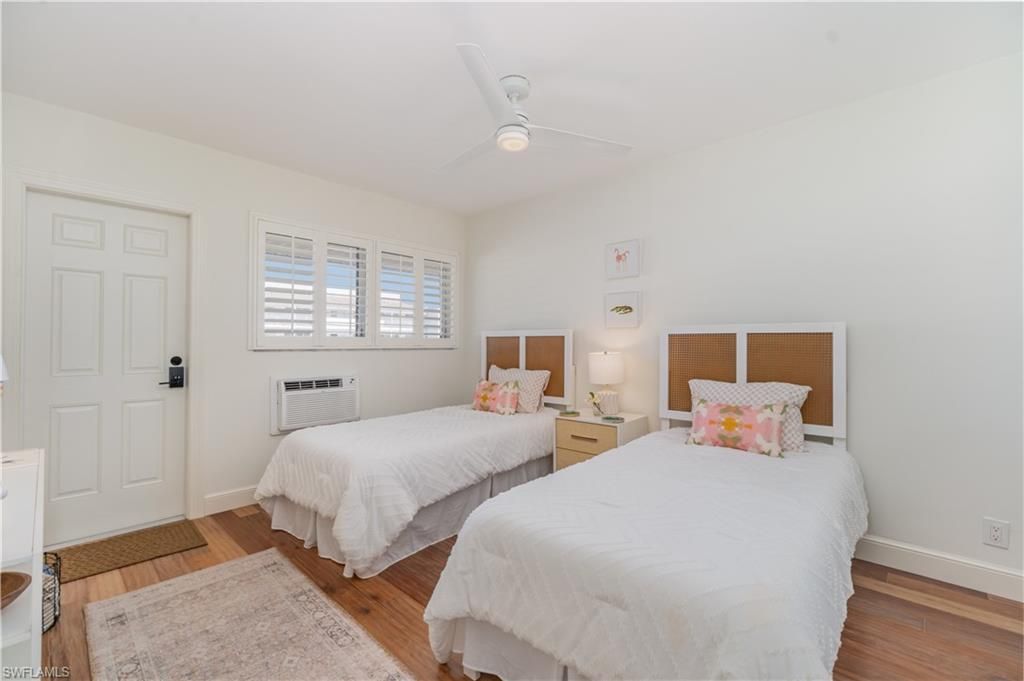 473 12th Ave S, Unit B11, Naples, FL 34102 Photo