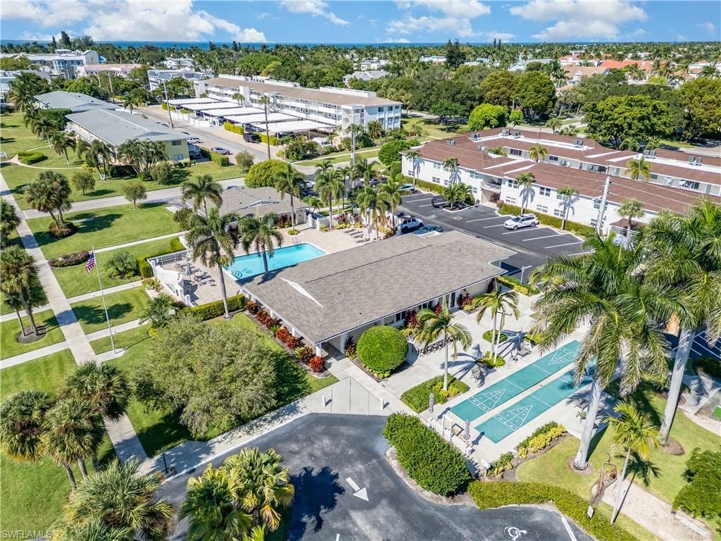 473 12th Ave S, Unit B11, Naples, FL 34102 Photo
