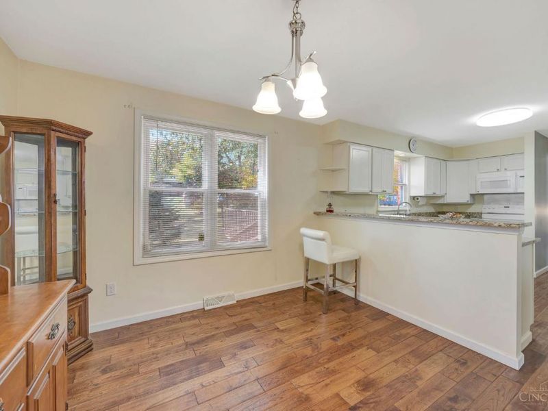 6855 Sayler Avenue, Cincinnati, OH 45233 Photo 10