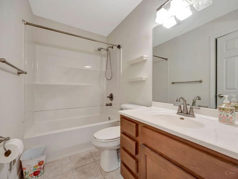 6855 Sayler Avenue, Cincinnati, OH 45233 Photo 34