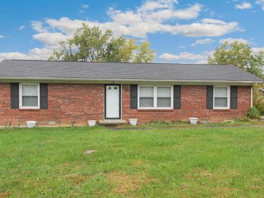 221 Lynn Drive, Lawrenceburg, KY 40342