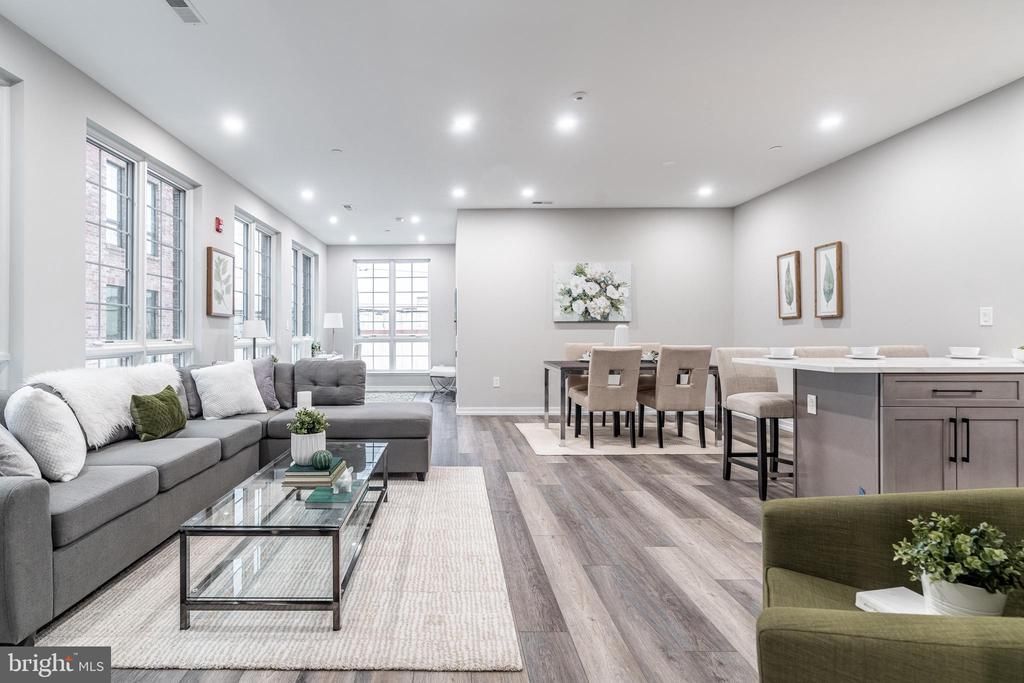 2412 INNOVATOR WAY, PHILADELPHIA, PA 19146