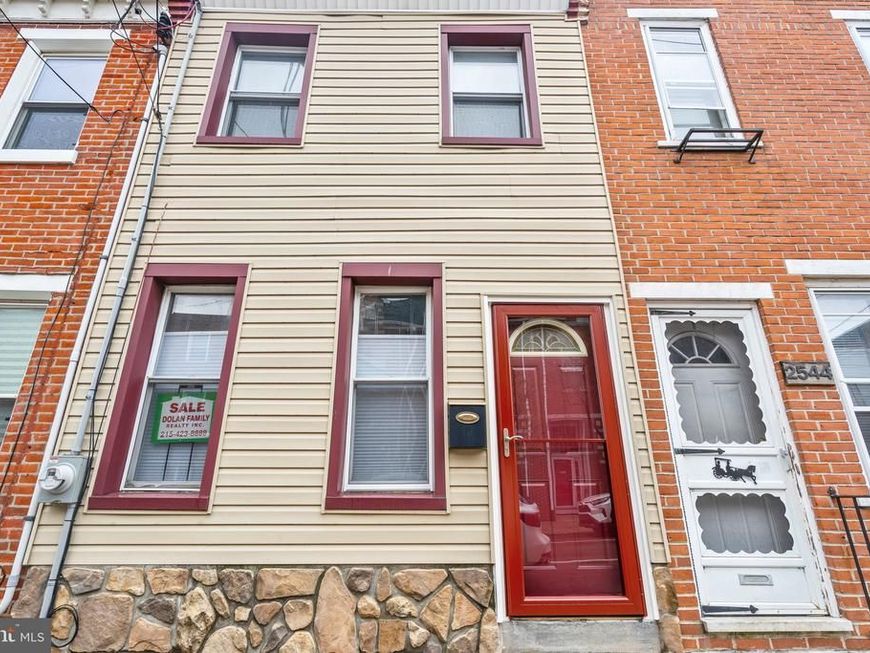 2546 E Dauphin Street, Philadelphia, PA 19125 Main Photo
