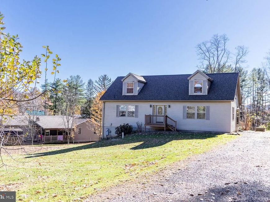 393 W Aaron Square, Aaronsburg, PA 16820 Main Photo