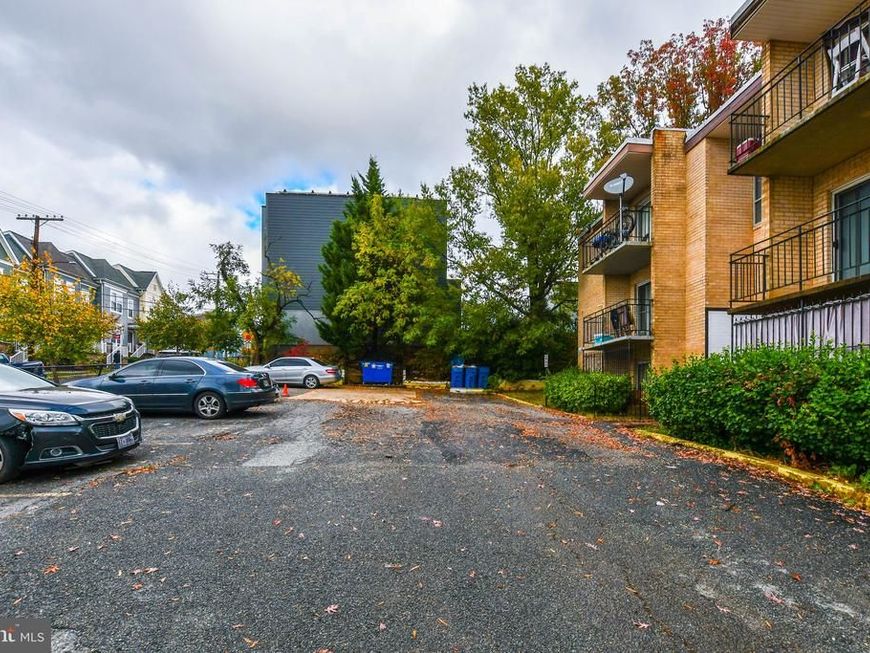 5100 F Street Se, Unit 7, Washington, DC 20019 Main Photo