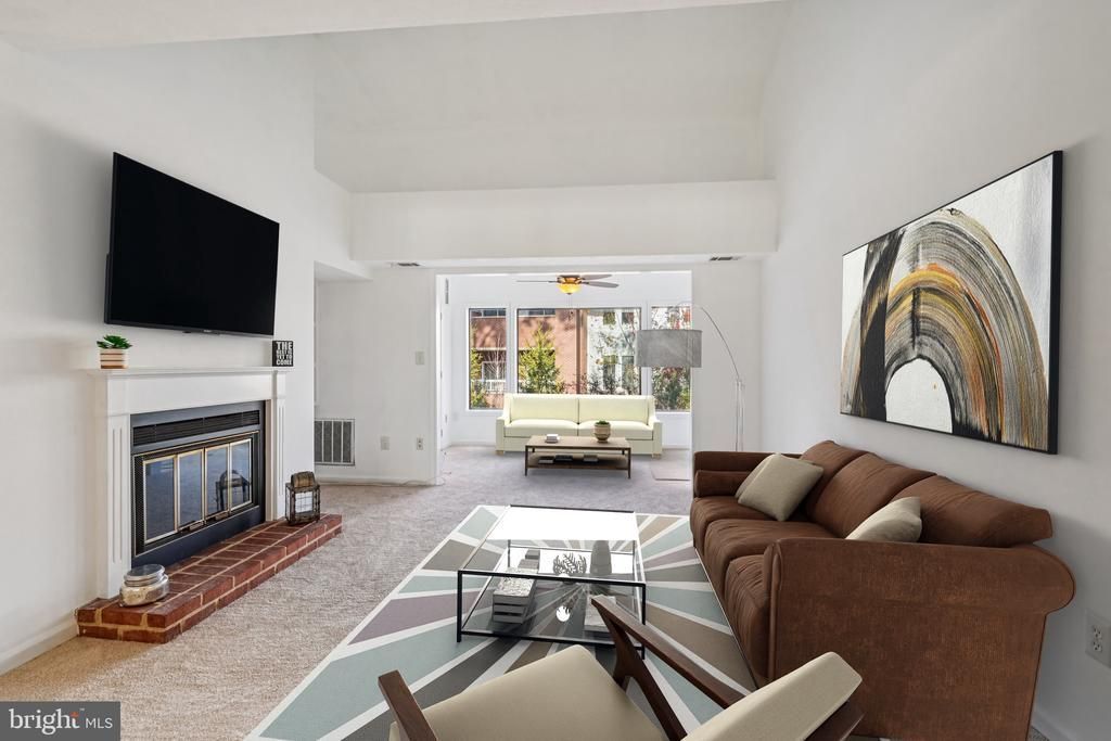 2203 Hunters Run Drive, Reston, VA 20191 Main Photo