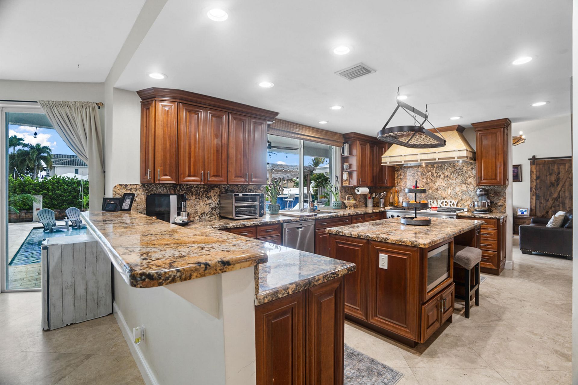 5798 NE 7th Avenue, Boca Raton, FL 33487 Photo