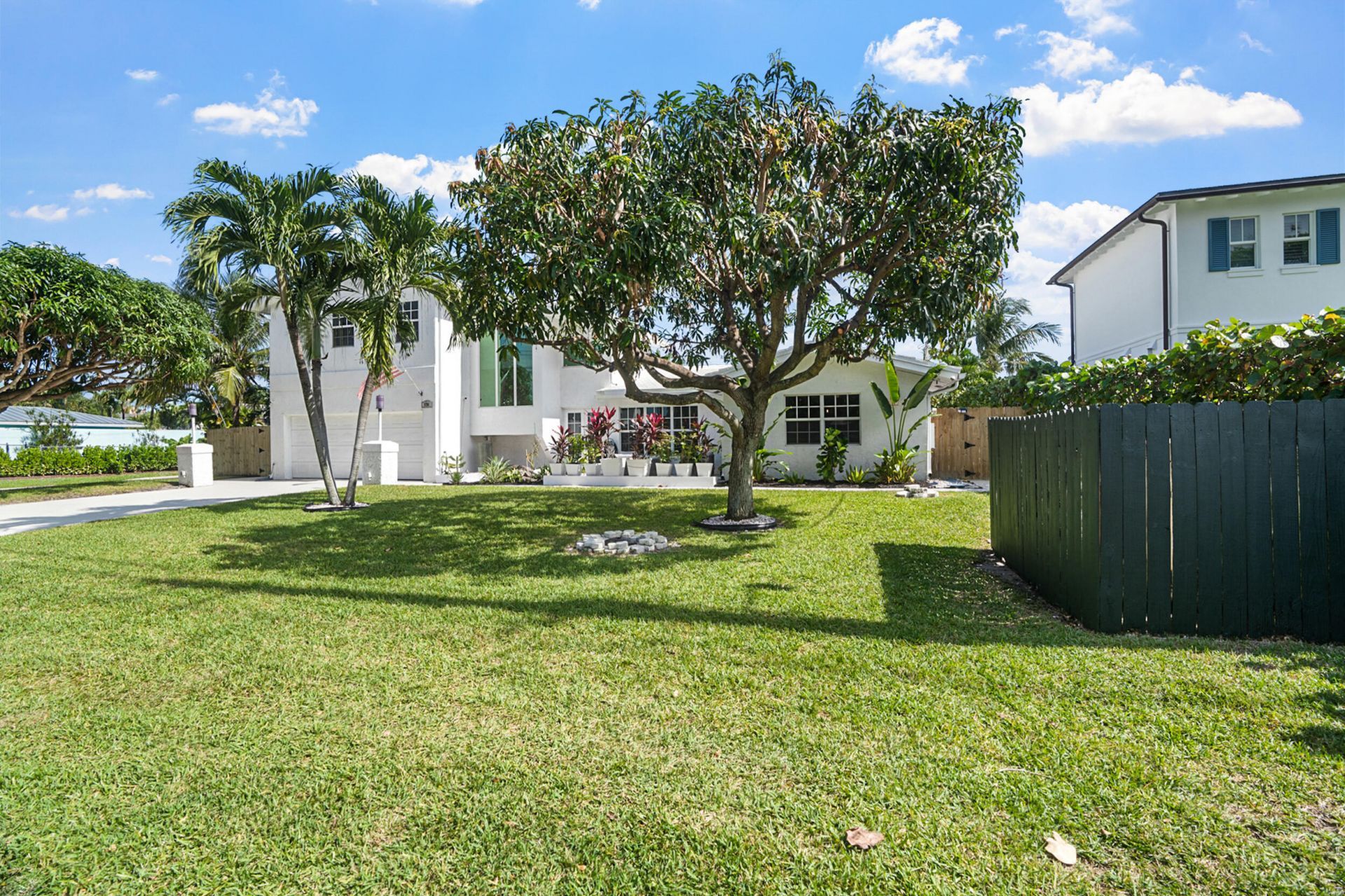 5798 NE 7th Avenue, Boca Raton, FL 33487 Photo