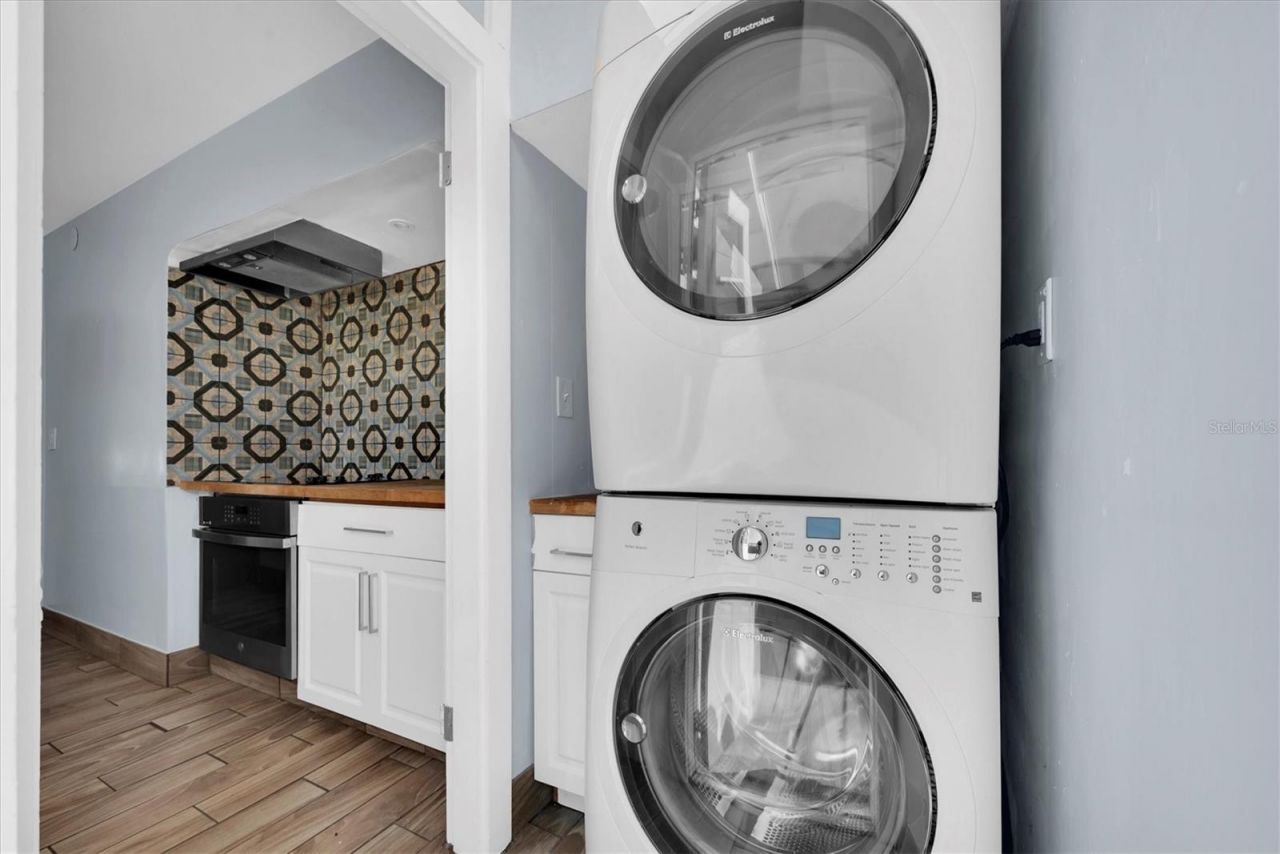 1101 A 28th Street N, Saint Petersburg, FL 33713 Photo