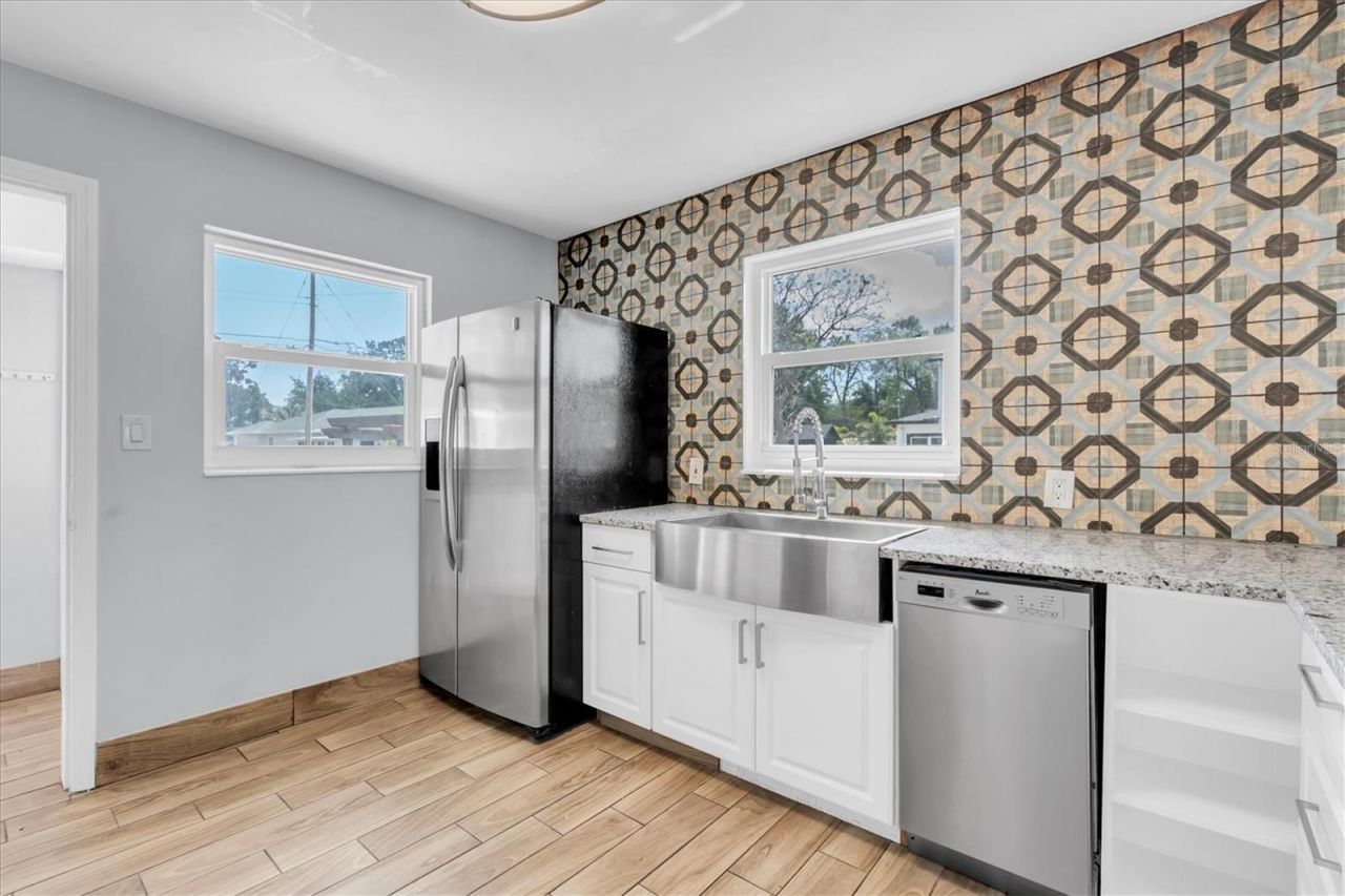 1101 A 28th Street N, Saint Petersburg, FL 33713 Photo