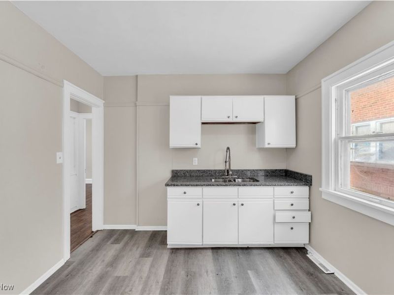 3746 W 140th Street, Cleveland, OH 44111 Photo 11