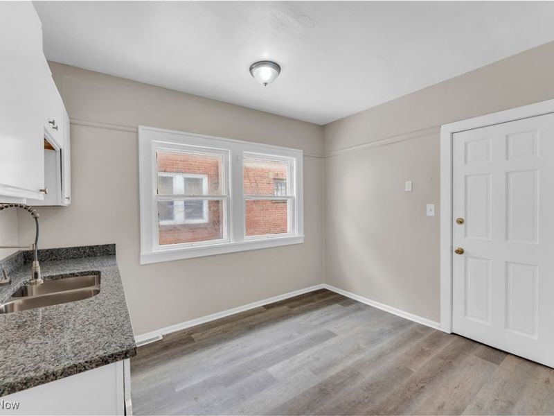 3746 W 140th Street, Cleveland, OH 44111 Photo 13