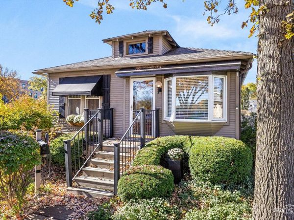 509 N Brainard Street, Naperville, IL 60563