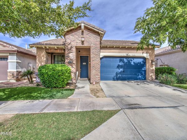 3292 E WINDSOR Drive, Gilbert, AZ 85296