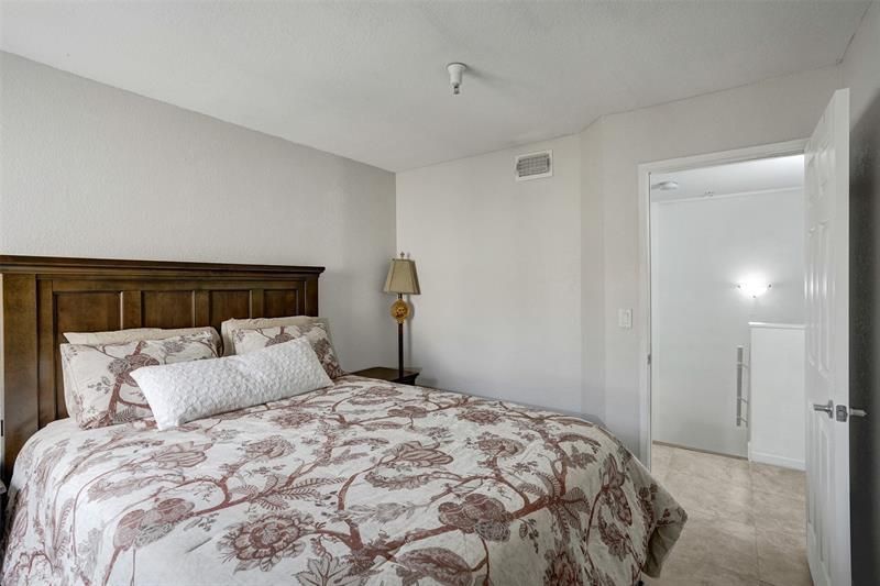 127 Yacht Club Way, Unit 112, Hypoluxo, FL 33462 Photo