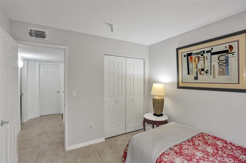 127 Yacht Club Way, Unit 112, Hypoluxo, FL 33462 Photo