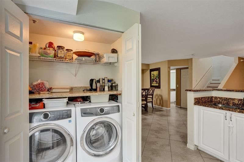 127 Yacht Club Way, Unit 112, Hypoluxo, FL 33462 Photo