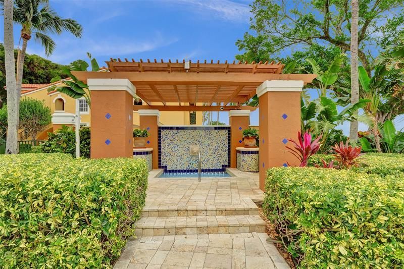 127 Yacht Club Way, Unit 112, Hypoluxo, FL 33462 Photo