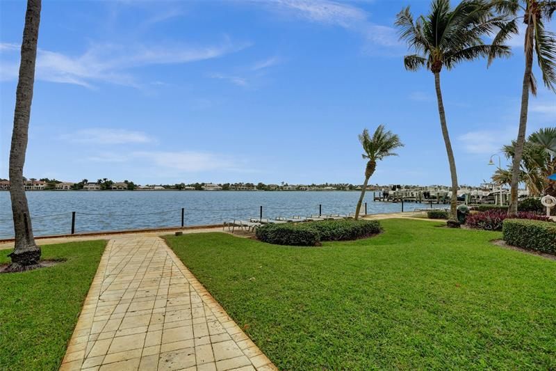127 Yacht Club Way, Unit 112, Hypoluxo, FL 33462 Photo