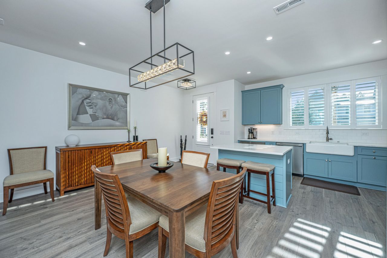 204 Saunter Court Photo 12