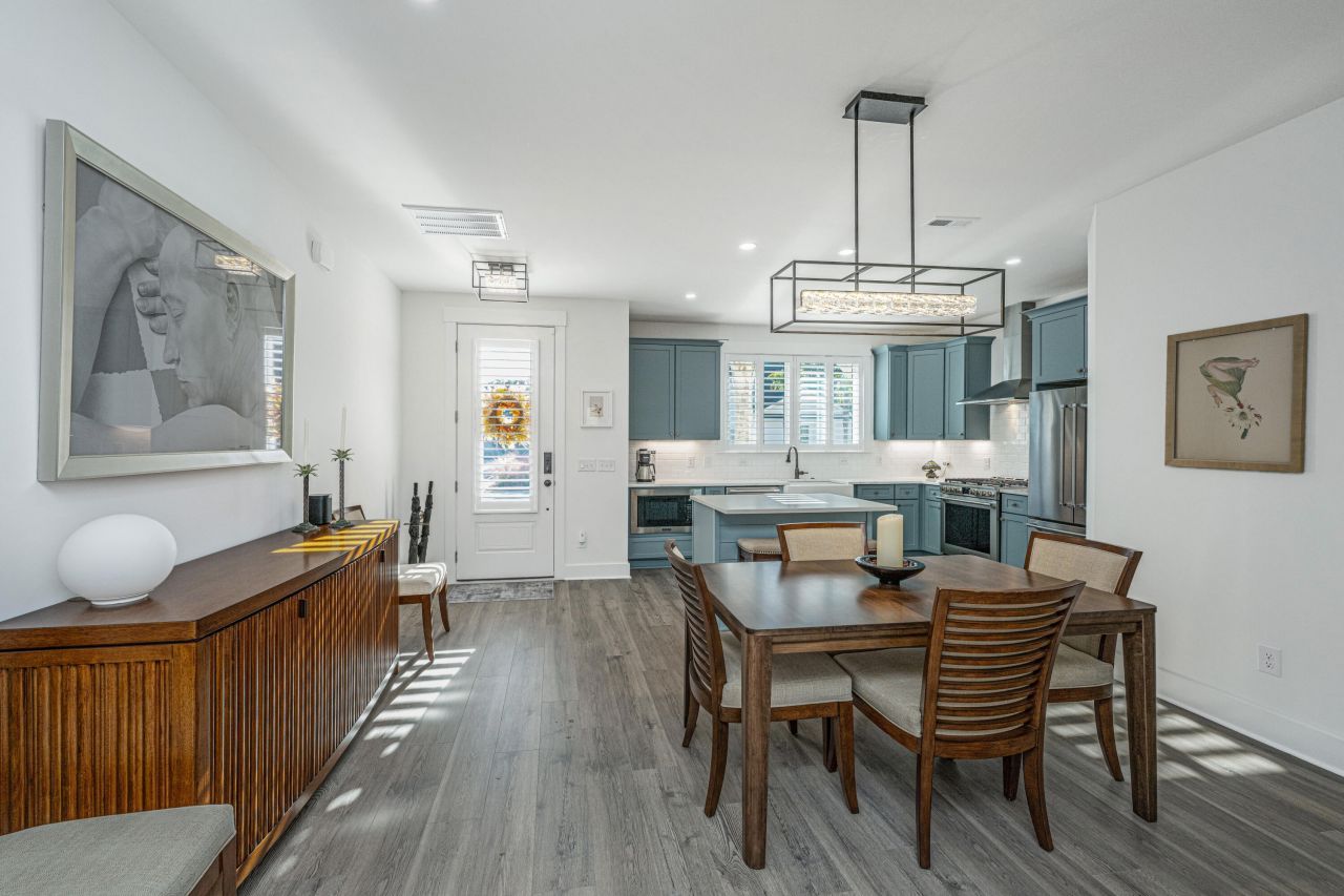 204 Saunter Court Photo 13