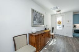 204 Saunter Court photo 4