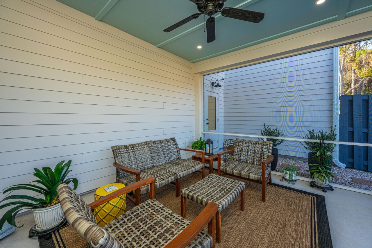 204 Saunter Court Photo 46