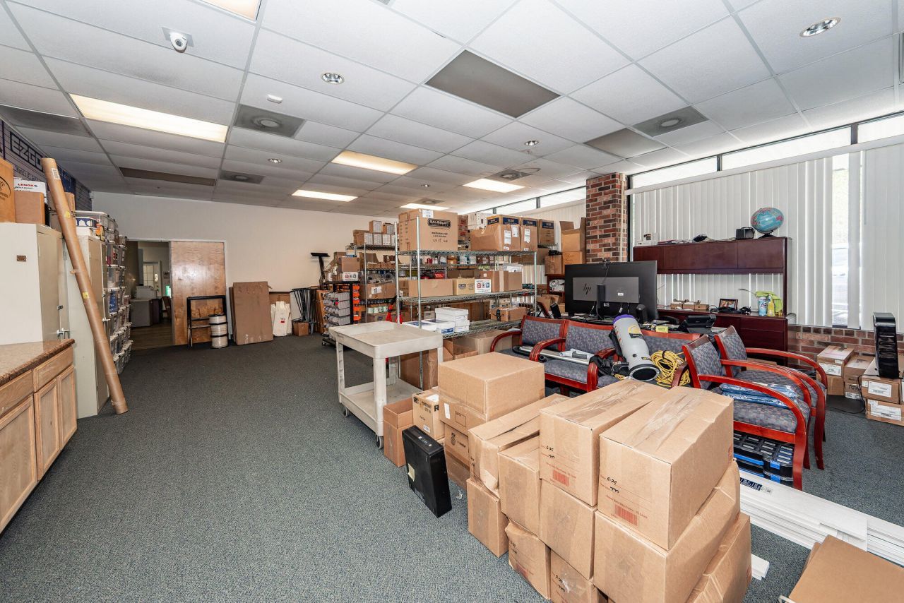 2850 W 5 Th N Street Photo 11