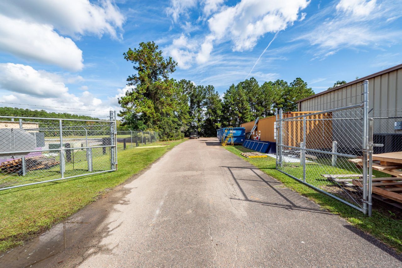 2850 W 5 Th N Street Photo 25