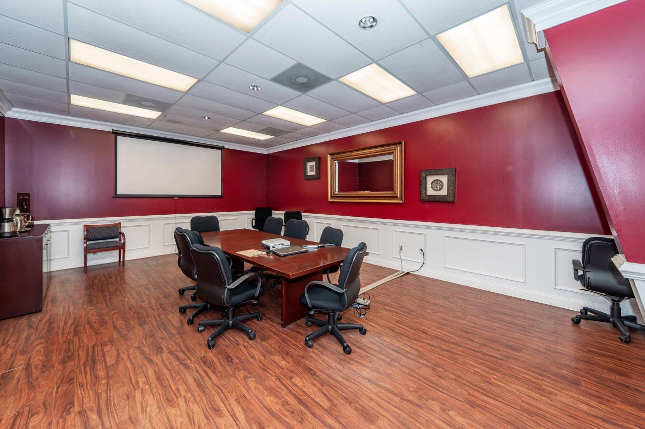 2850 W 5 Th N Street Photo 34