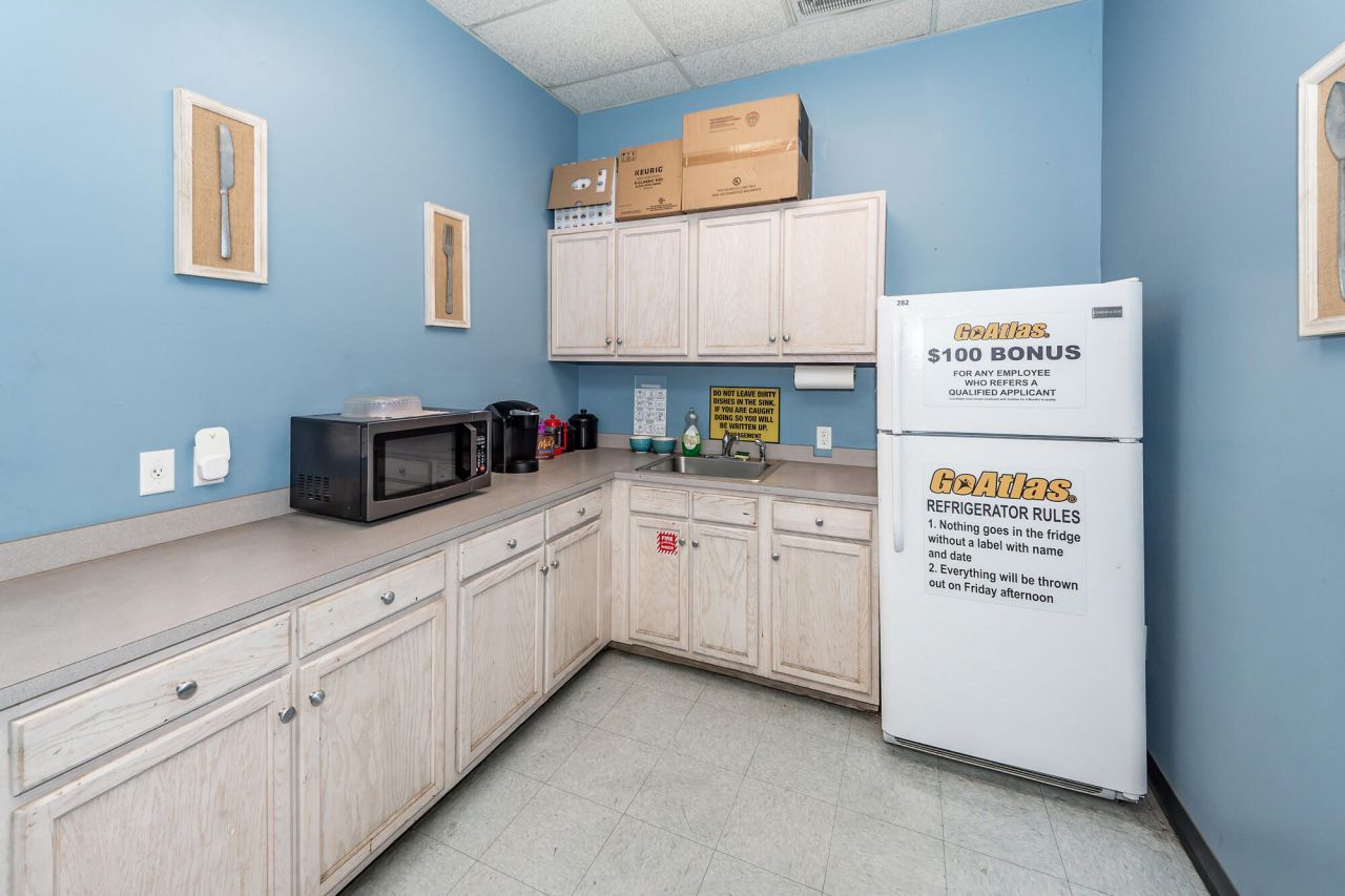 2850 W 5 Th N Street Photo 35