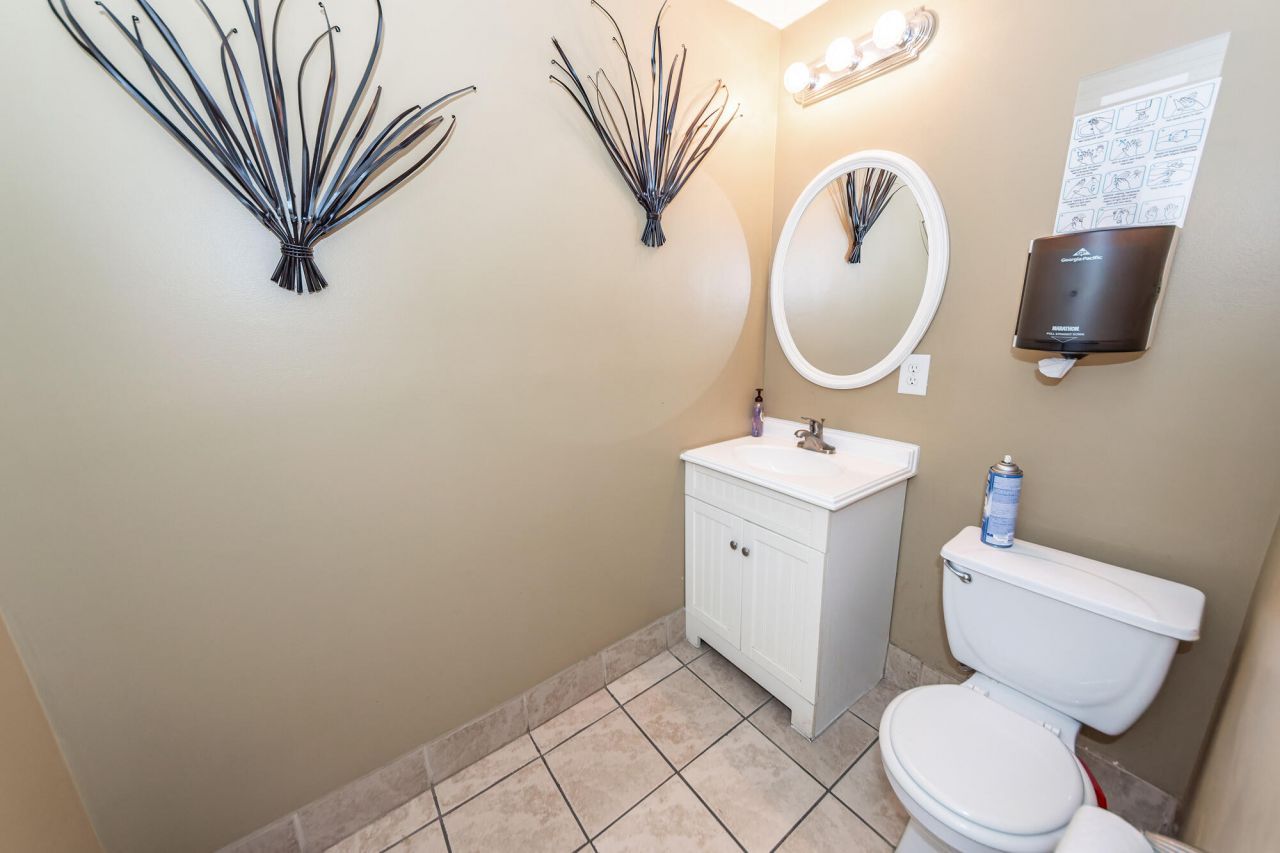 2850 W 5 Th N Street Photo 37