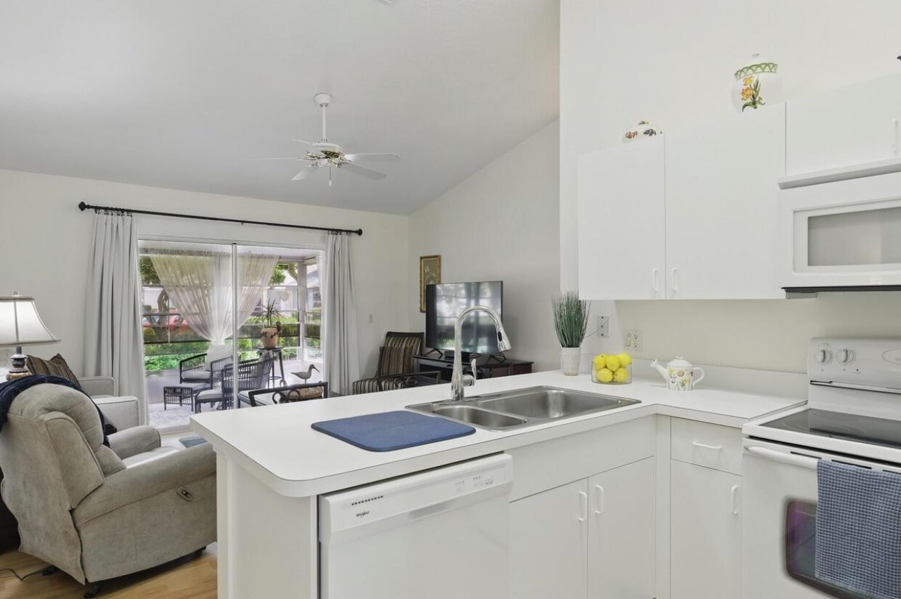 1054 NW Tuscany Drive, Port Saint Lucie, FL 34986 Photo