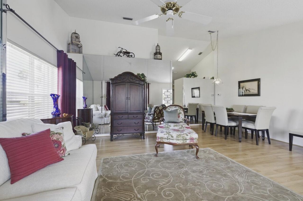 1054 NW Tuscany Drive, Port Saint Lucie, FL 34986 Photo