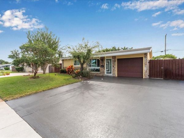 230 NE 58th Street, Fort Lauderdale, FL 33334