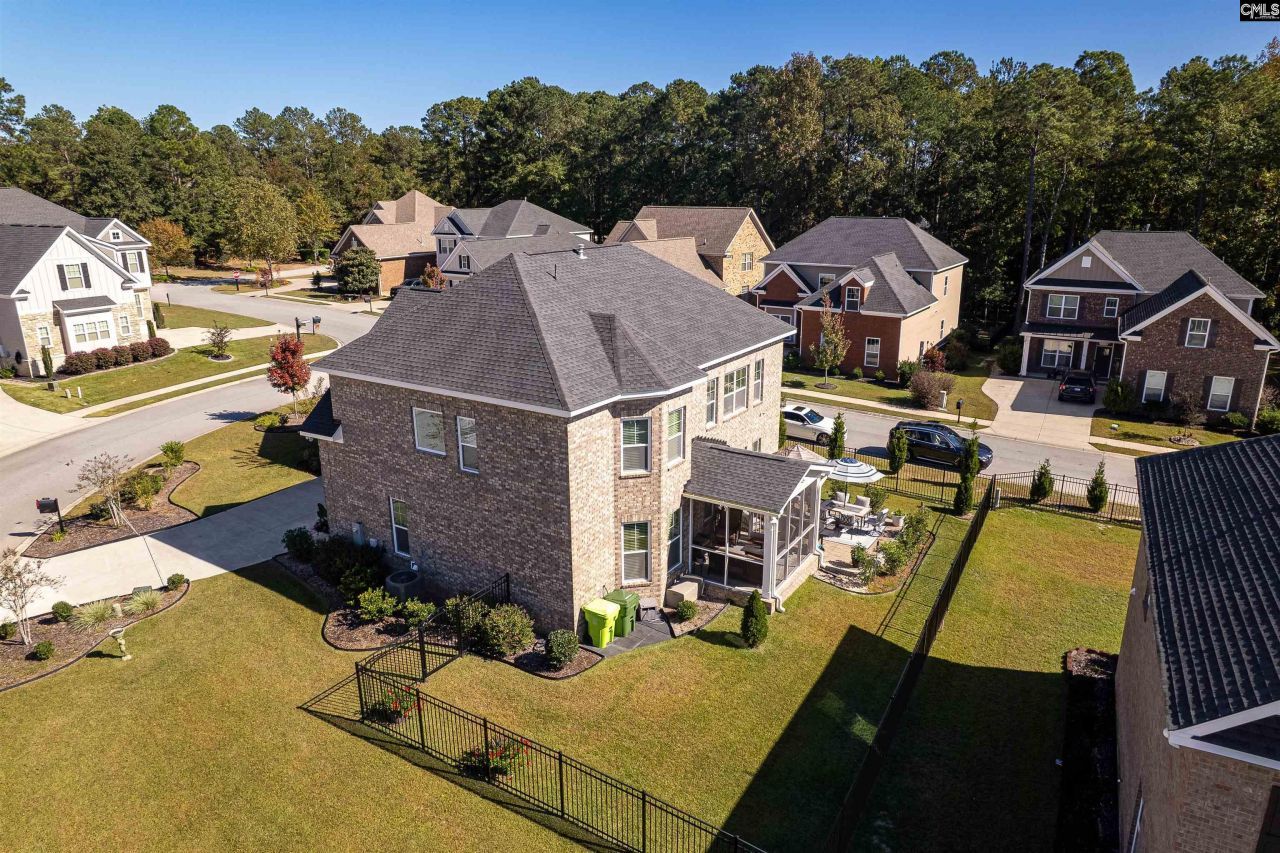 905 Knowles Loop Photo 13