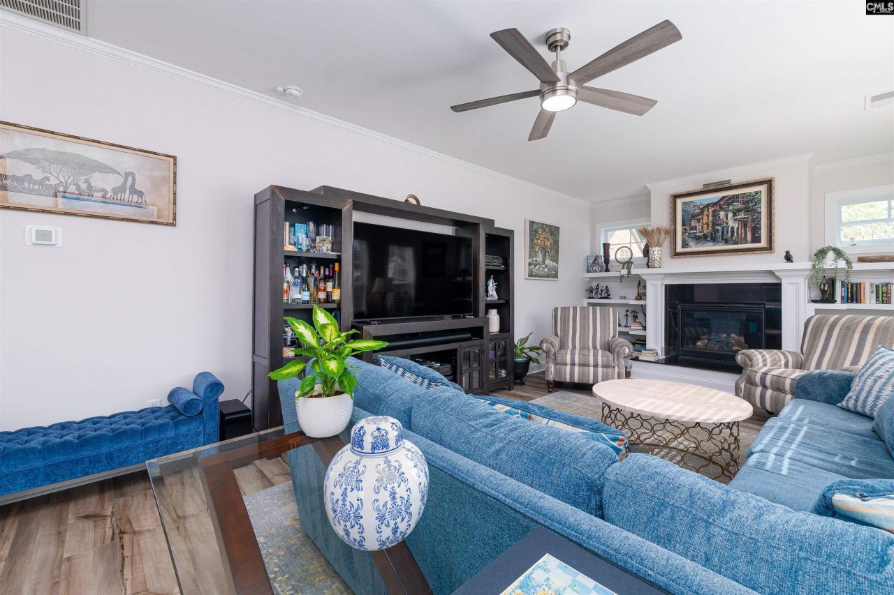 905 Knowles Loop Photo 21