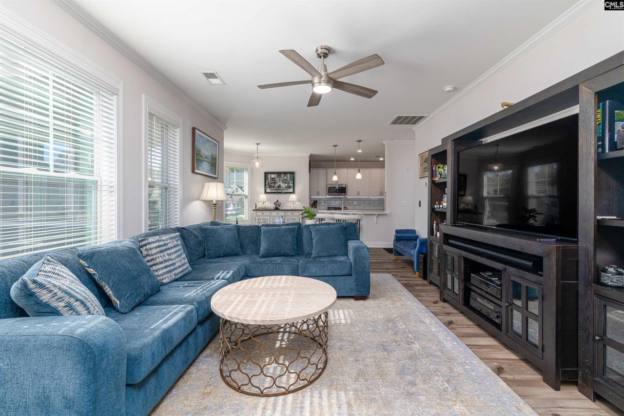 905 Knowles Loop Photo 22